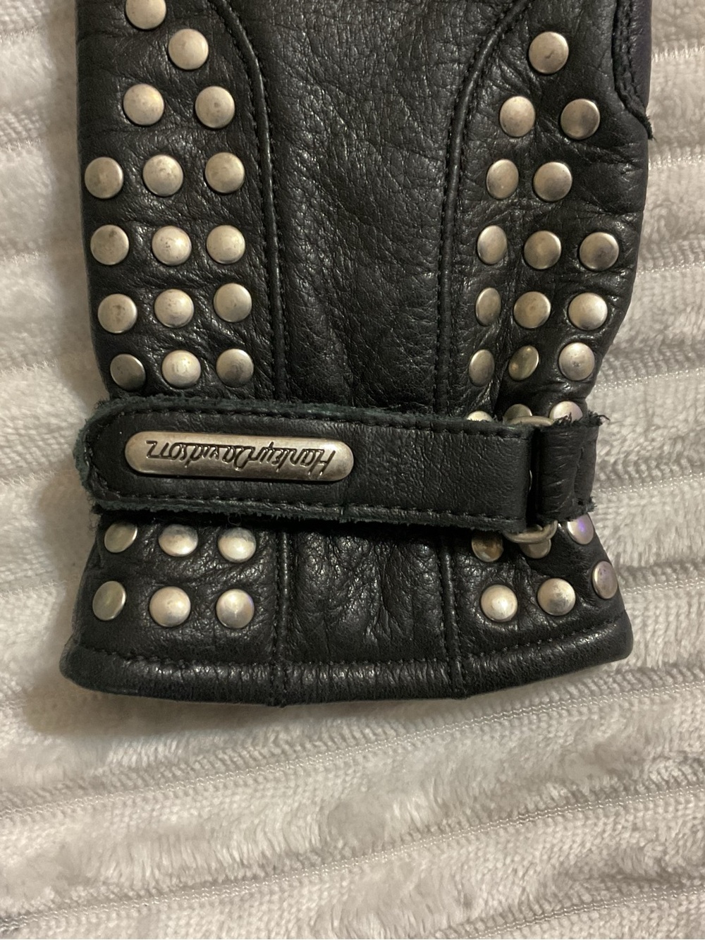 Harley Davidson Black Studded Leather Glove 1 Piece only S - Picture 2 of 4
